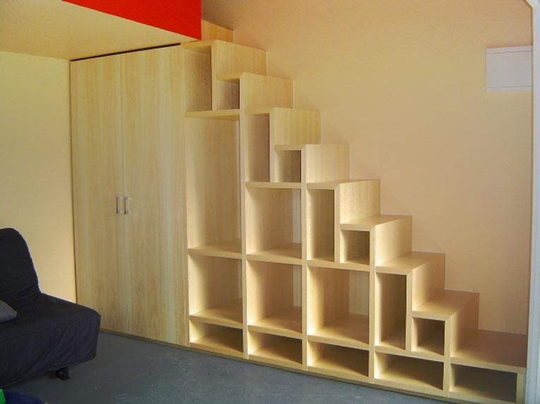 stair design bookshelf